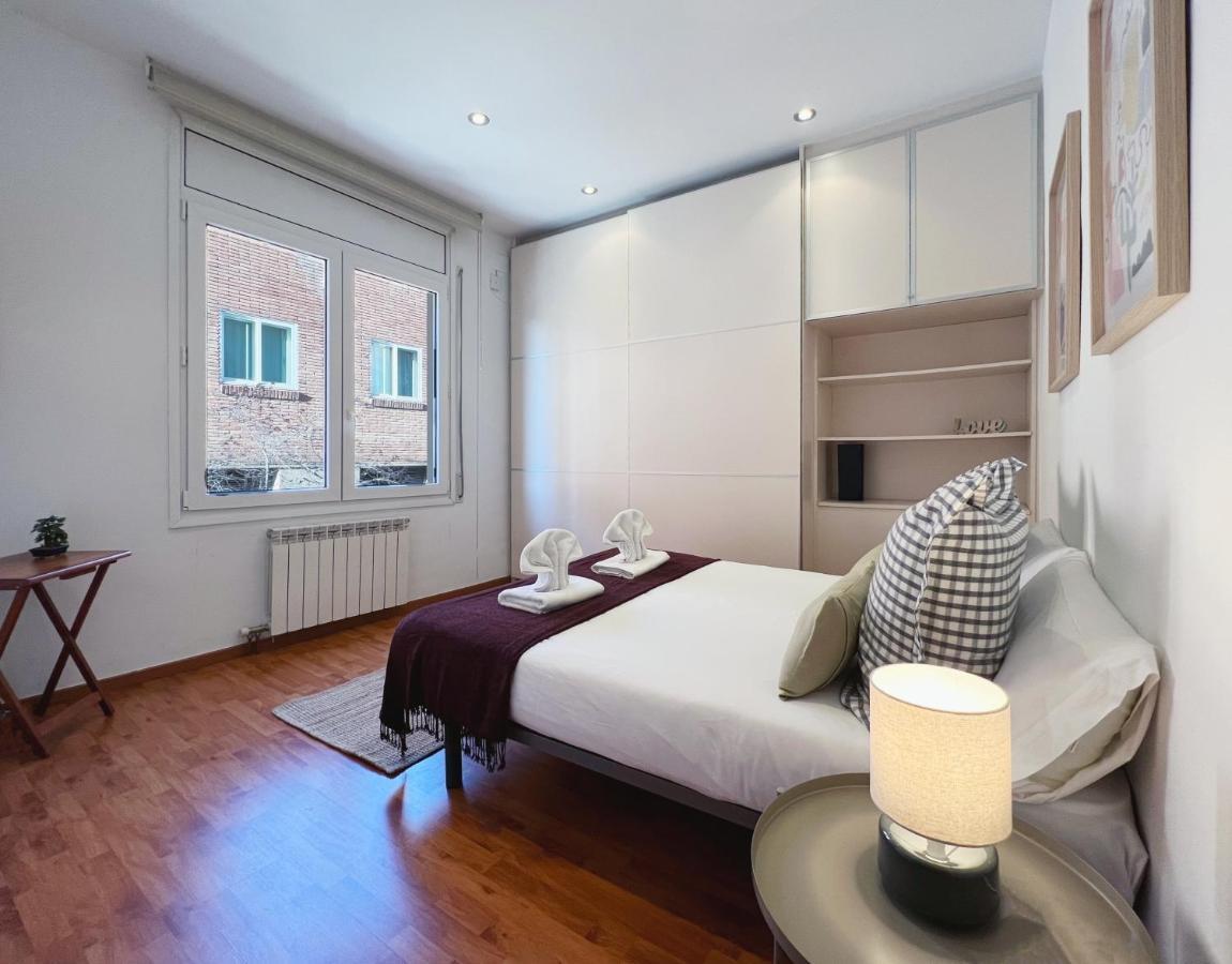 Stay U-Nique Apartments Sant Eudald II Barcellona Esterno foto